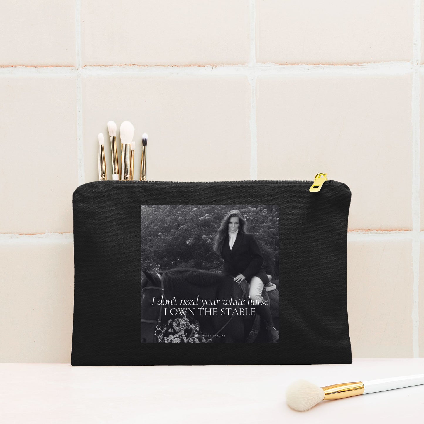 Stable Cosmetic Bag